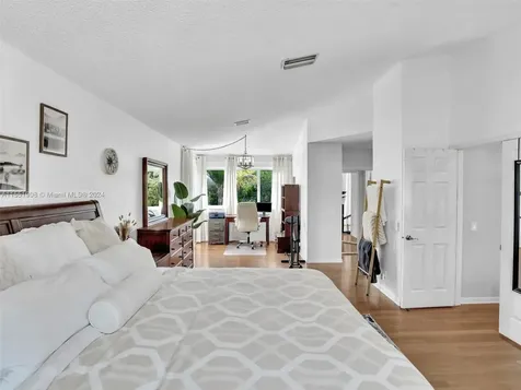 768 Verona Lake Drive Weston FL 33326