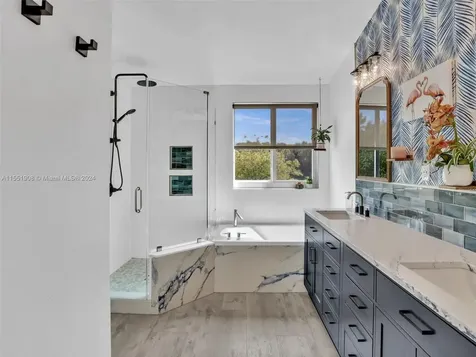 768 Verona Lake Drive Weston FL 33326