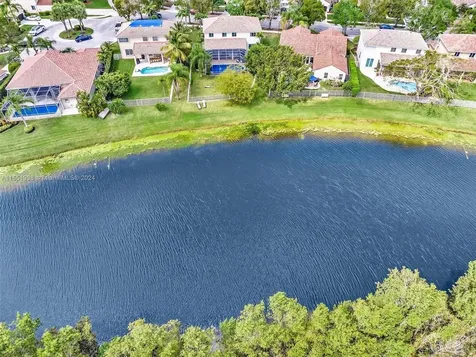 768 Verona Lake Drive Weston FL 33326