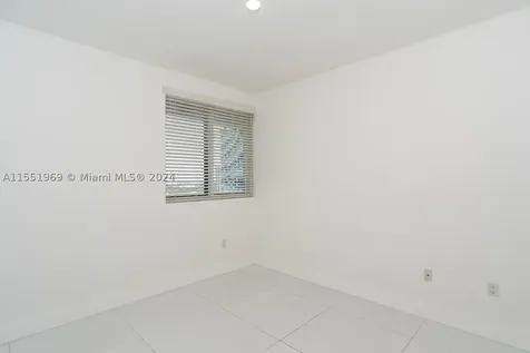 600 NE 27 Street Miami FL 33137