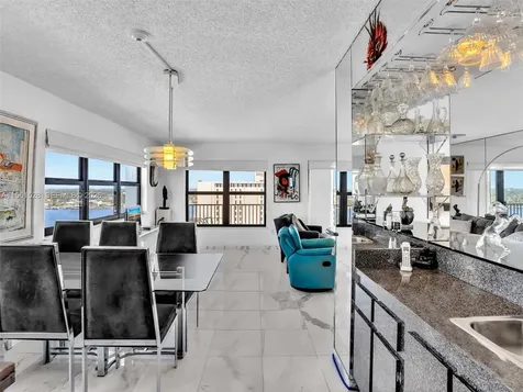 1201 S Ocean Drive Hollywood FL 33019
