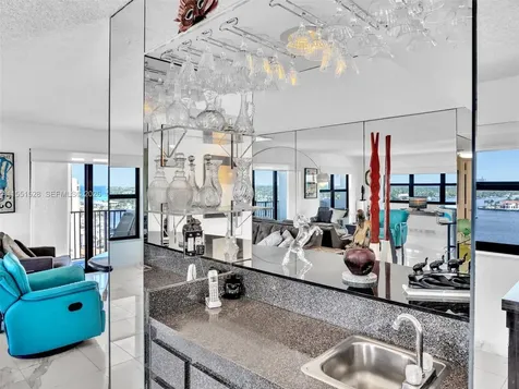 1201 S Ocean Drive Hollywood FL 33019