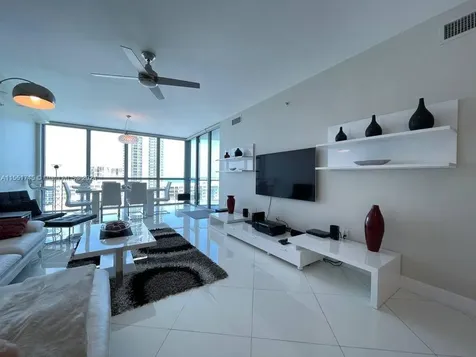 3101 S Ocean Drive Hollywood FL 33019