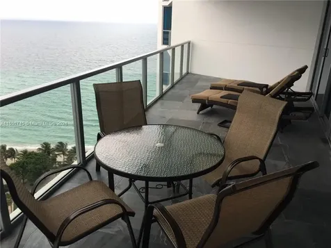 3101 S Ocean Drive Hollywood FL 33019