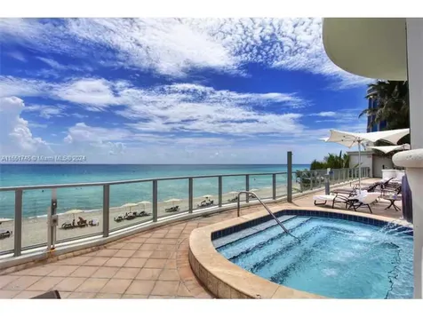 3101 S Ocean Drive Hollywood FL 33019