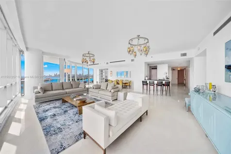 100 S Pointe Drive Miami Beach FL 33139