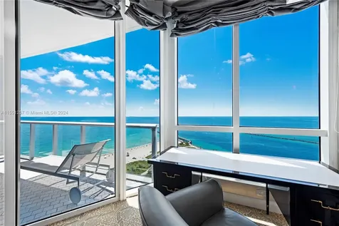 100 S Pointe Drive Miami Beach FL 33139