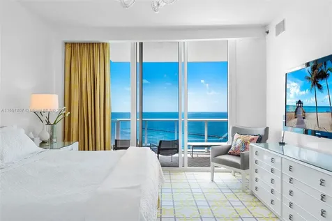 100 S Pointe Drive Miami Beach FL 33139