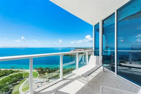 100 S Pointe Drive Miami Beach FL 33139