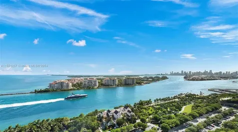 100 S Pointe Drive Miami Beach FL 33139
