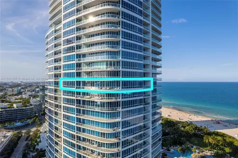 100 S Pointe Drive Miami Beach FL 33139