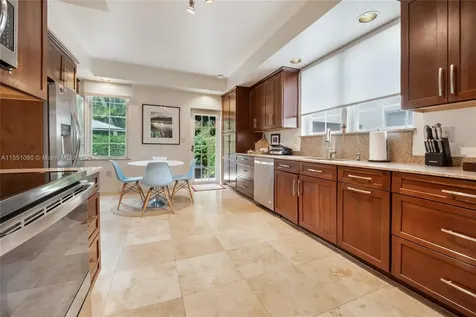 6904 Portillo Street Coral Gables FL 33146
