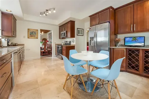 6904 Portillo Street Coral Gables FL 33146