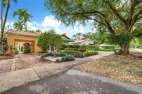 6904 Portillo Street Coral Gables FL 33146