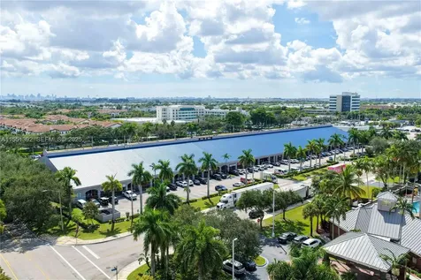 Doral FL 33172