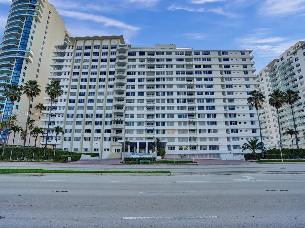 5005 Collins Avenue Miami Beach FL 33140