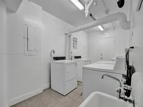 5005 Collins Avenue Miami Beach FL 33140