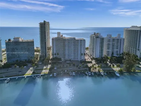 5005 Collins Avenue Miami Beach FL 33140