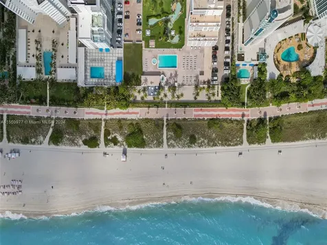 5005 Collins Avenue Miami Beach FL 33140