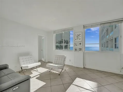 5005 Collins Avenue Miami Beach FL 33140