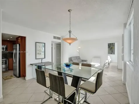 5005 Collins Avenue Miami Beach FL 33140