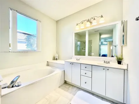 1031 Briar Ridge Road Weston FL 33327
