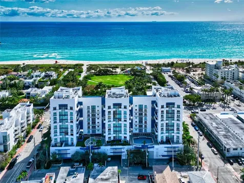 7600 Collins Avenue Miami Beach FL 33141