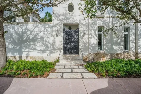 653 Almeria Avenue Coral Gables FL 33134