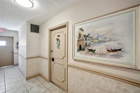 1601 S Ocean Drive Hollywood FL 33019