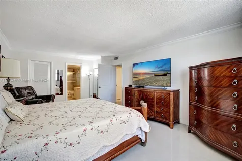 1601 S Ocean Drive Hollywood FL 33019