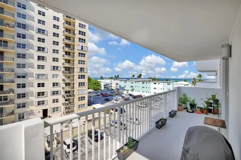 1601 S Ocean Drive Hollywood FL 33019