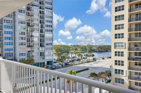 1601 S Ocean Drive Hollywood FL 33019