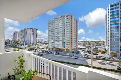 1601 S Ocean Drive Hollywood FL 33019