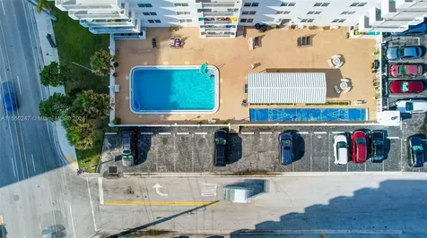 1601 S Ocean Drive Hollywood FL 33019