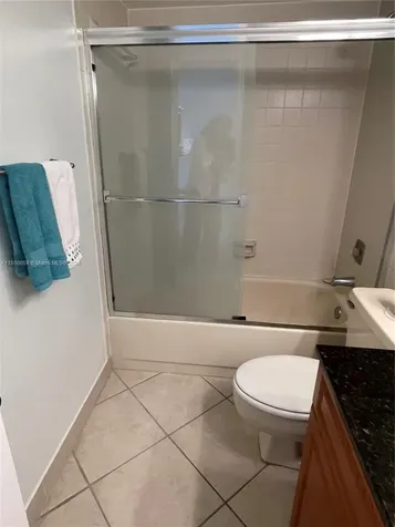 110 Lake Emerald Drive Oakland Park FL 33309