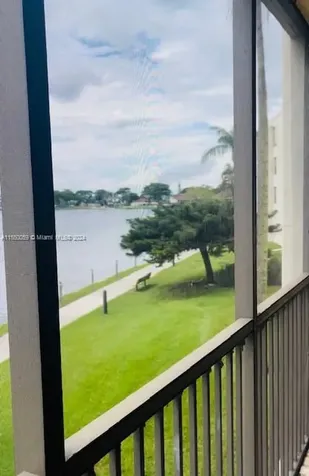 110 Lake Emerald Drive Oakland Park FL 33309