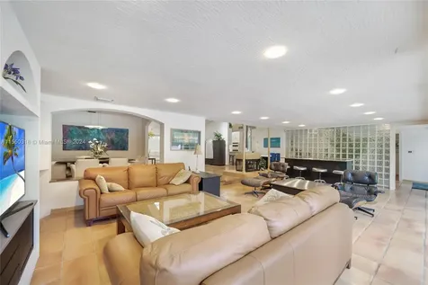 278 S Island Drive Golden Beach FL 33160