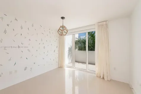 47 N Shore Drive Miami Beach FL 33141