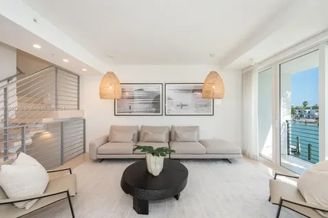 47 N Shore Drive Miami Beach FL 33141