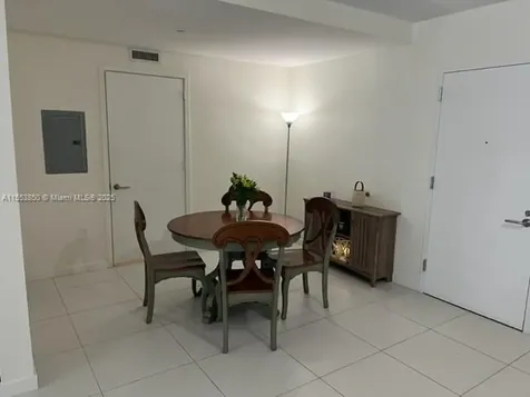 31 SE 6th Street Miami FL 33131
