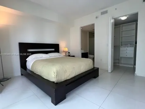 31 SE 6th Street Miami FL 33131
