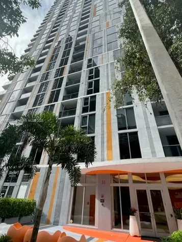31 SE 6th Street Miami FL 33131