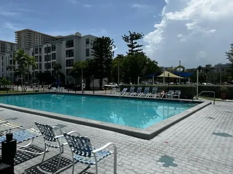 17560 Atlantic Boulevard Sunny Isles Beach FL 33160