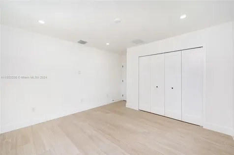 9335 SW 144th Street Miami FL 33176