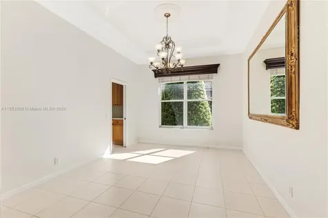 1935 Harbor View Circle Weston FL 33327