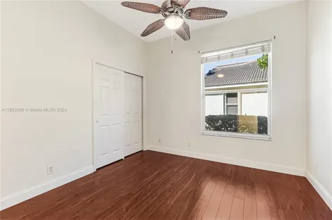1935 Harbor View Circle Weston FL 33327