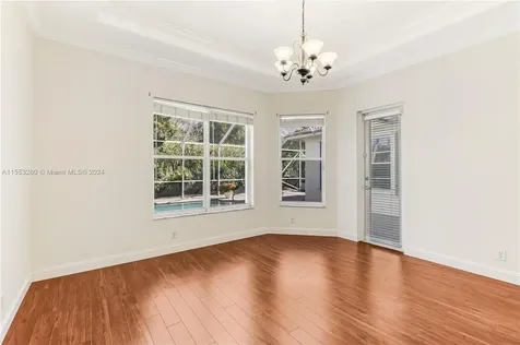 1935 Harbor View Circle Weston FL 33327