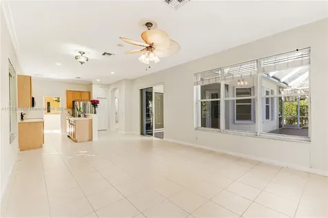 1935 Harbor View Circle Weston FL 33327