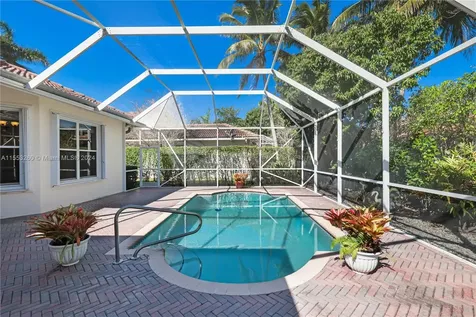 1935 Harbor View Circle Weston FL 33327