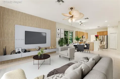 1935 Harbor View Circle Weston FL 33327